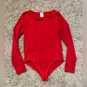 Red long sleeve scoop neck bodysuit size S/M